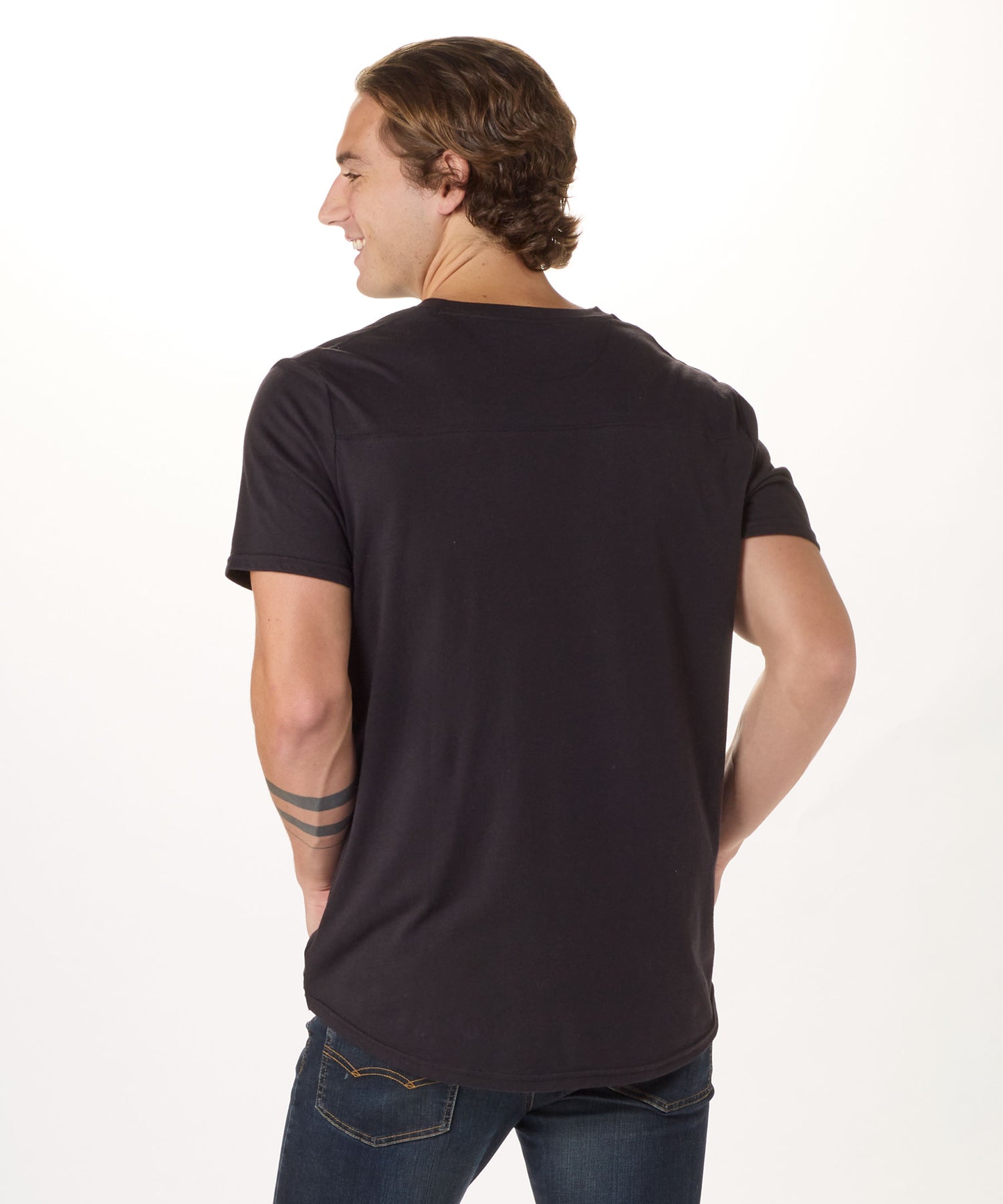 Men's High V-Tee - Black