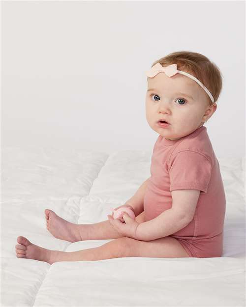Soft Cotton Baby Onesie — Short Sleeve Infant Bodysuit - Mauvelous - Side