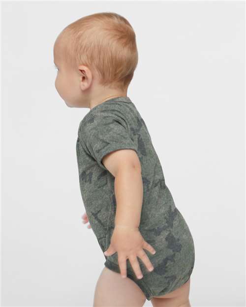 Soft Cotton Baby Onesie — Short Sleeve Infant Bodysuit - Vintage Camo - Side